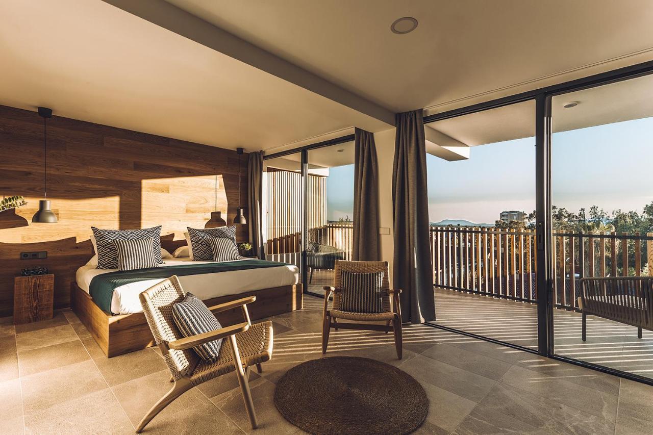 Las Gaviotas Suites Hotel & Spa Playa de Muro  Exterior photo